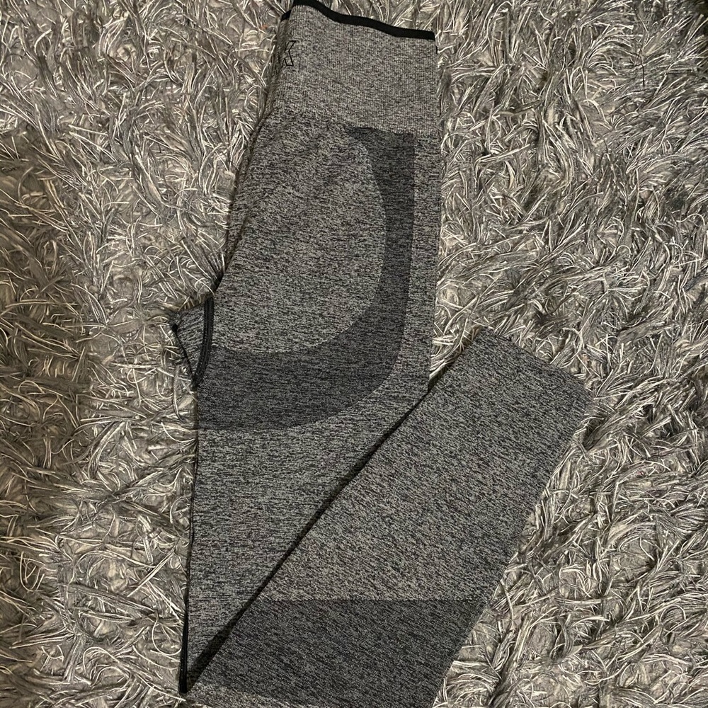 Victoria’s Secret Pink Leggings